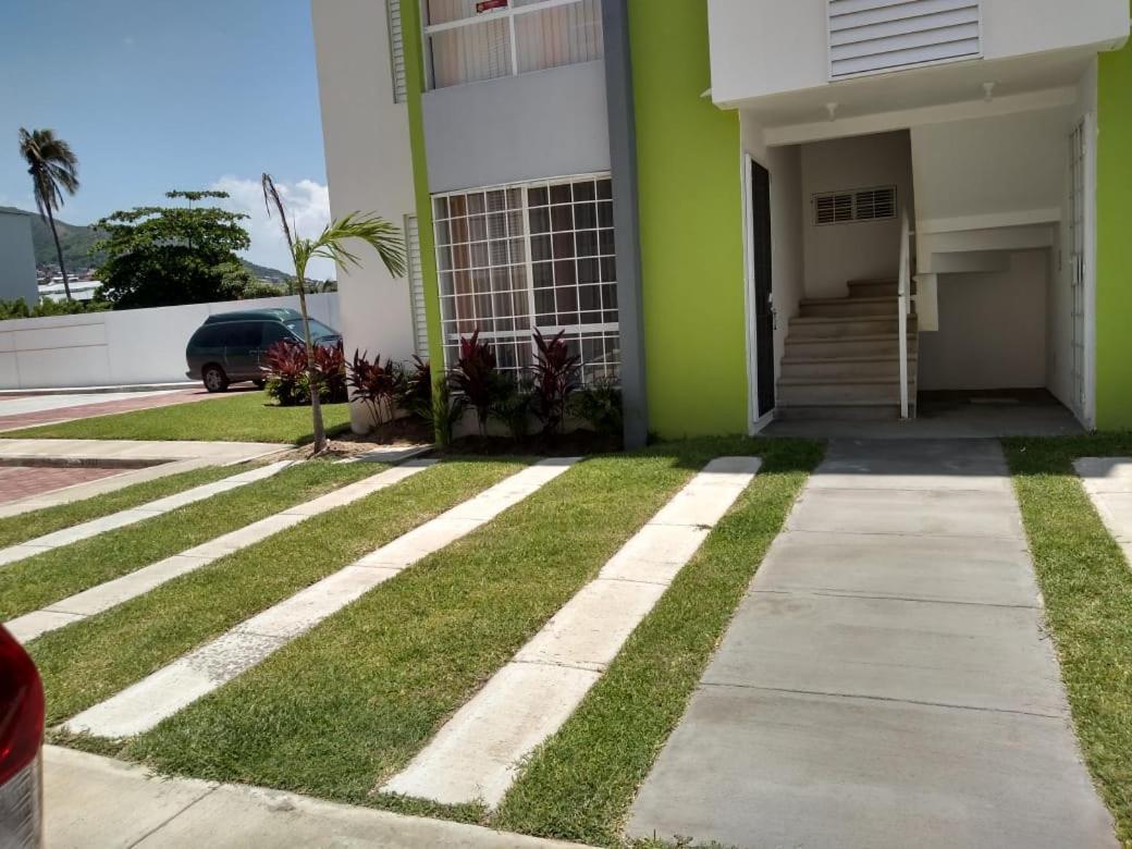 El Arrecife: Apartamento Con Alberca A 10 Minutos De La Playa Acapulco Esterno foto